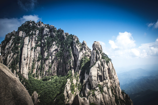 黄山天都峰