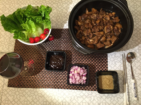 鹅肉煲