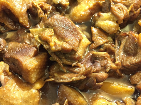 鸡肉煲