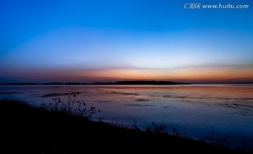 湖泊晚霞 （高清）