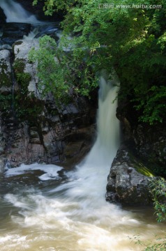 秦岭河流