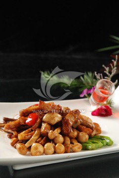 野菌炒格格肉