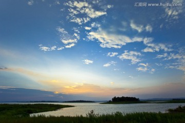 湖泊 小岛（高清）