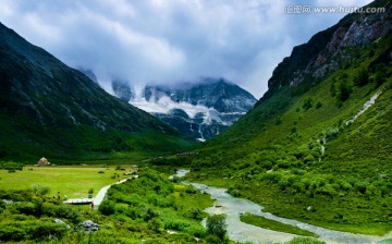 稻城亚丁 仙乃日雪山（高清）