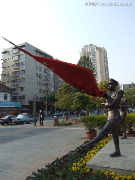 国旗班战士雕塑