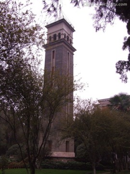 云南大学钟楼