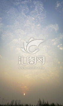 日出云