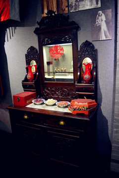 中式梳妆台