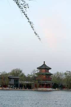风中望海楼