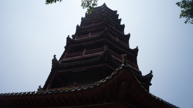 南岭塔