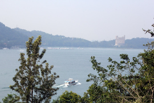 湖景