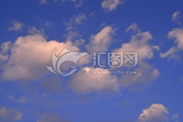 蓝天 彩云
