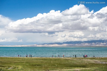 青海湖畔风景