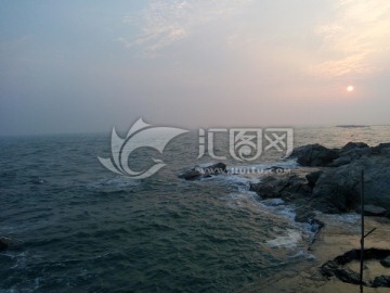 海岛夕阳照