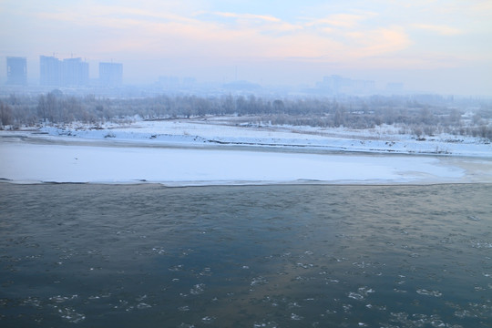 冰河蜃景