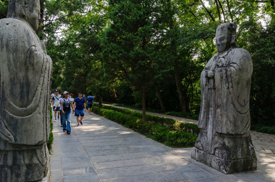 南京明孝陵神道 文官石翁仲