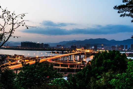 温州瓯江三桥夜景