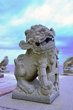 鳌园古朴的石头狮子