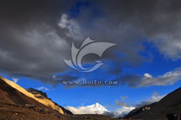 西藏风光 珠穆朗玛 蓝天白云