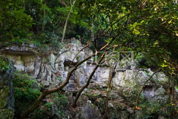 飞来峰石窟