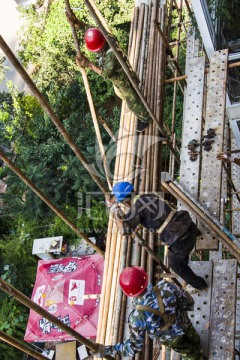 脚手架工人