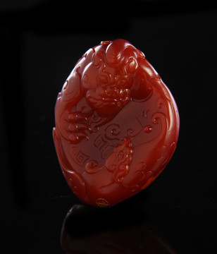 南红吊坠 貔貅