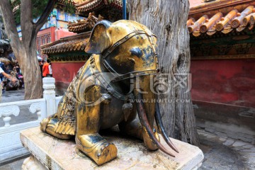北京故宫鎏金大象铜跪象富贵象