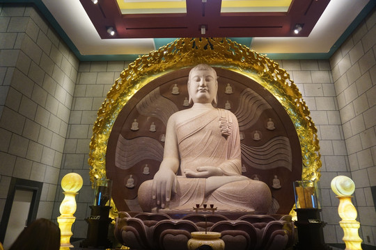 台湾中台禅寺佛像