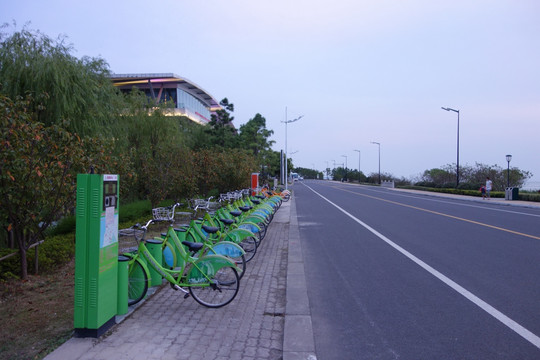 公共自行车站台