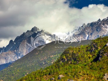 雪山