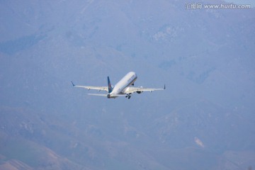 飞向天空