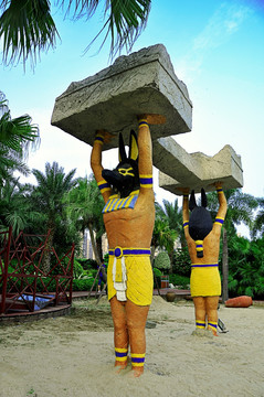 埃及文化狼人雕塑
