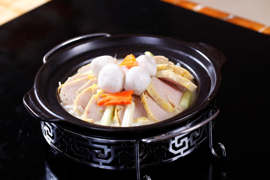 客家春卷煲