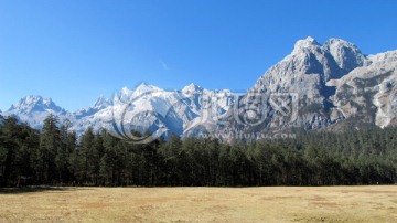 玉龙雪山