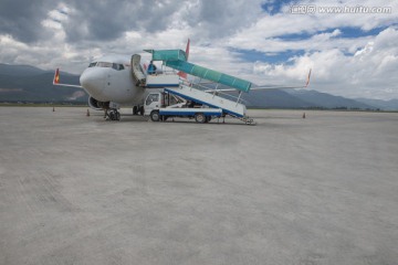 小型客机 机场停机坪