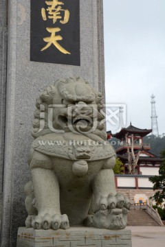 普渡寺石狮