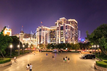 上海外滩半岛酒店夜景