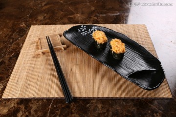 鱼子寿司 寿司 紫菜包饭 日本