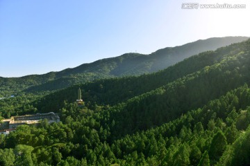 香山琉璃塔