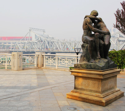 天津海河雕塑