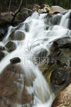 山间小溪 高山流水