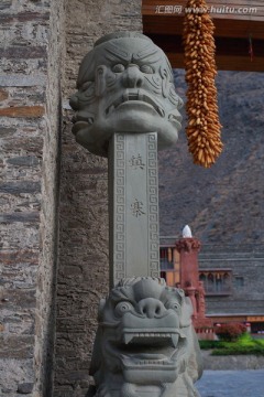 羌寨雕塑