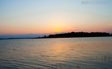 晚霞 湖泊