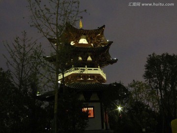 古楼夜景