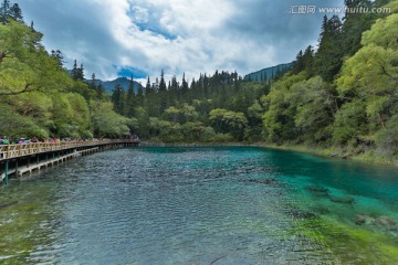 九寨沟水