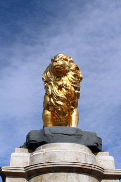 狮子 雕塑 镀金