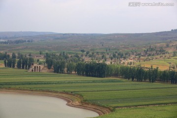 小山村