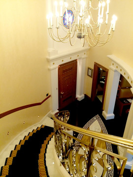 阿联酋迪拜帆船酒店 灯饰楼梯