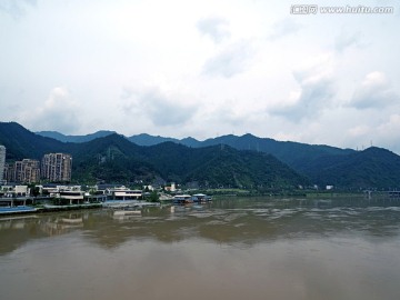 建德新安江江北城市风光全景