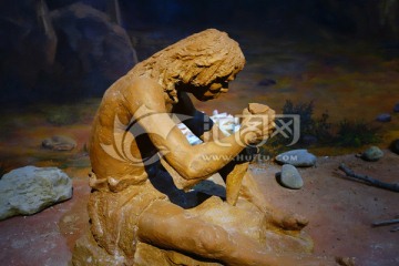 旧石器时代先民生活雕塑